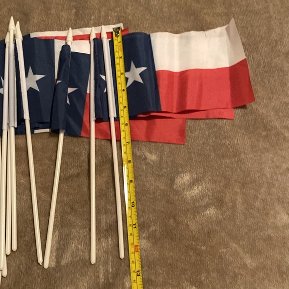 Texas flags - Picture 2 of 2